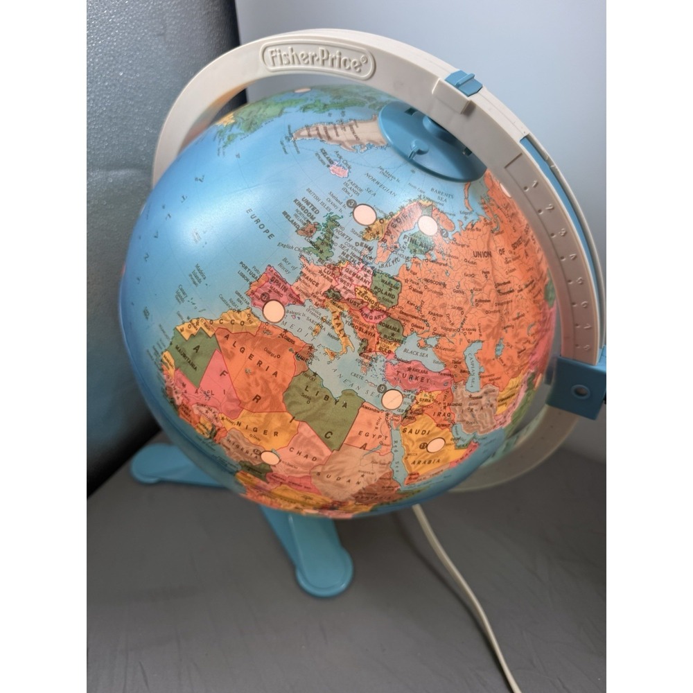 Fisher Price Discovery Globe Earth Educational Lights Up TESTED Vintage Fun 🤩 - Picture 2 of 16